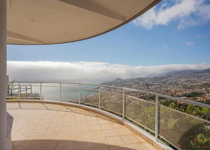 Madeira High View Villa *