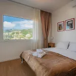 Madeira High View Villa *